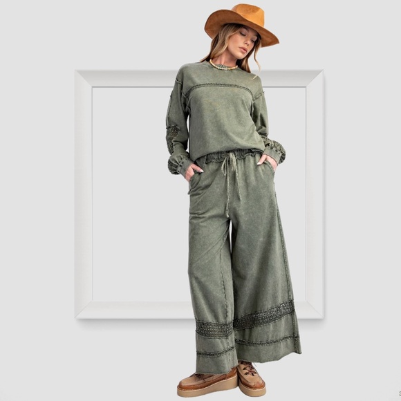 EASEL Lace Detailed Terry Knit Cotton Mineral Washed Wide Leg Drawstring Pockets - Picture 13 of 16